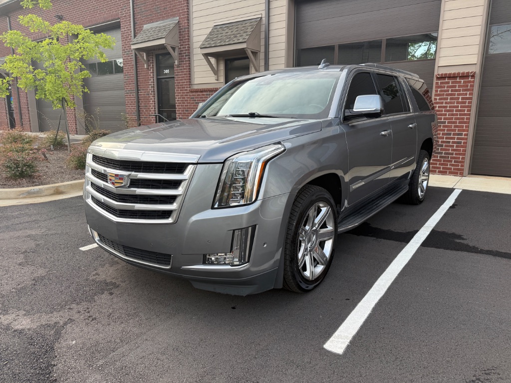 2018 Cadillac Escalade ESV 2WD Luxury's photo