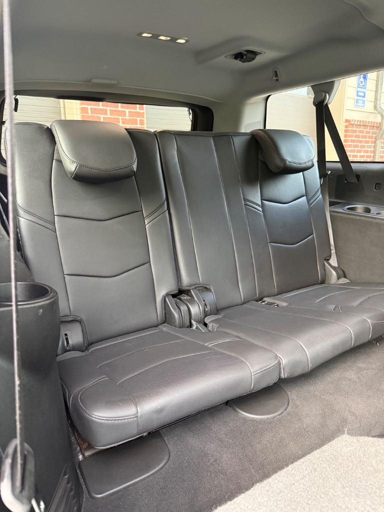 2018 Cadillac Escalade ESV Luxury - Photo 19