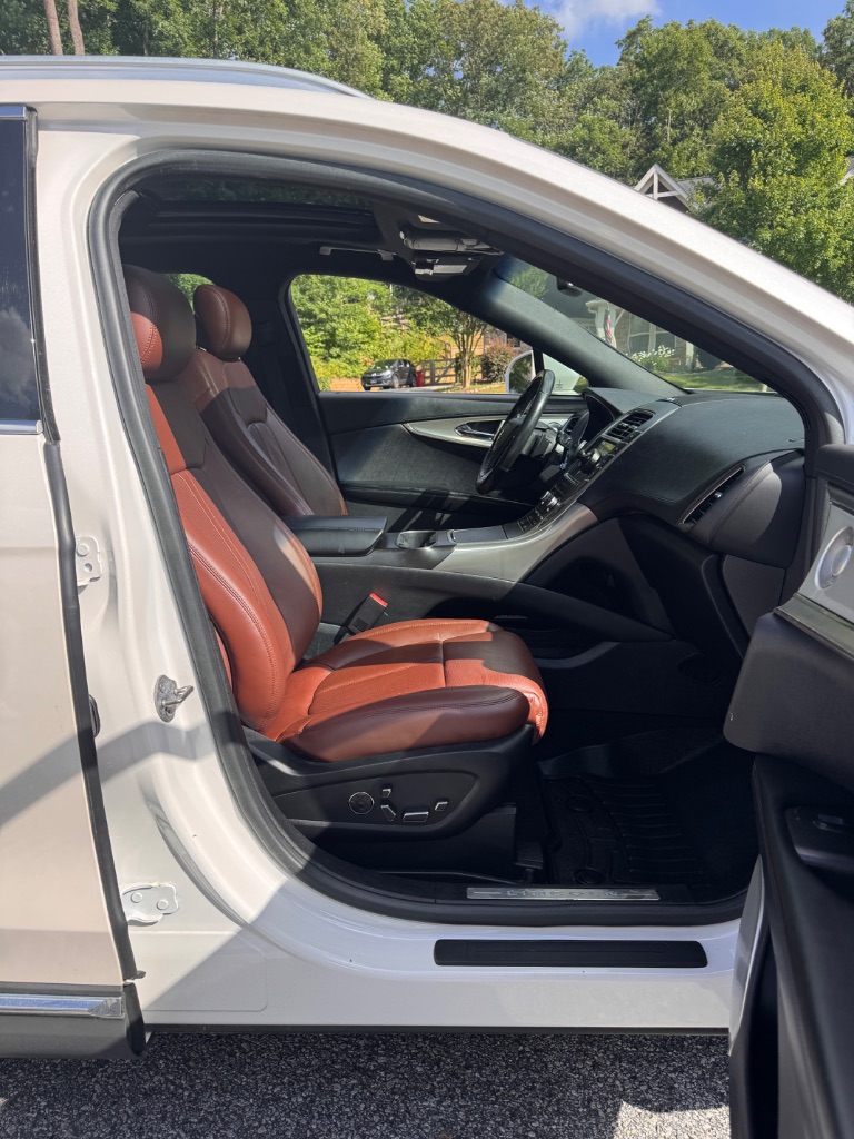 2019 Lincoln Nautilus Reserve - Photo 13