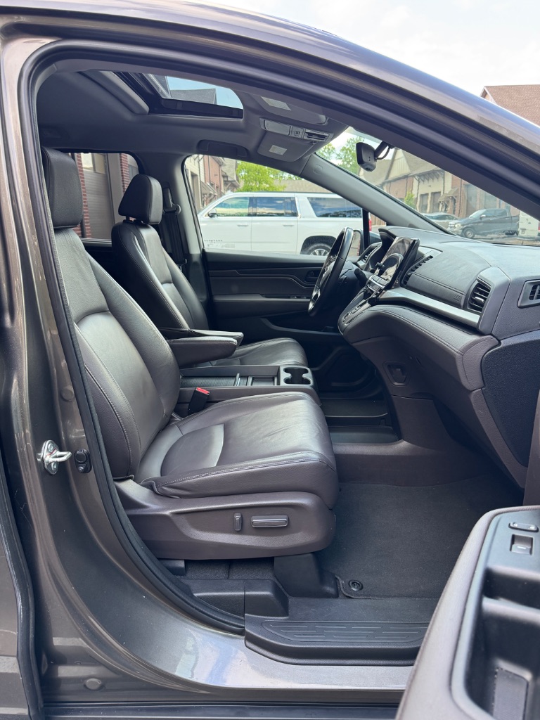 2019 Honda Odyssey EX-L - Photo 10