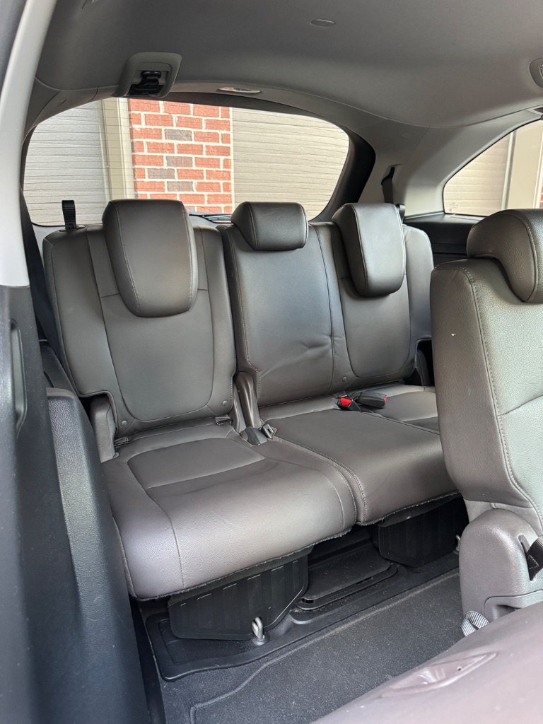 2019 Honda Odyssey EX-L - Photo 14