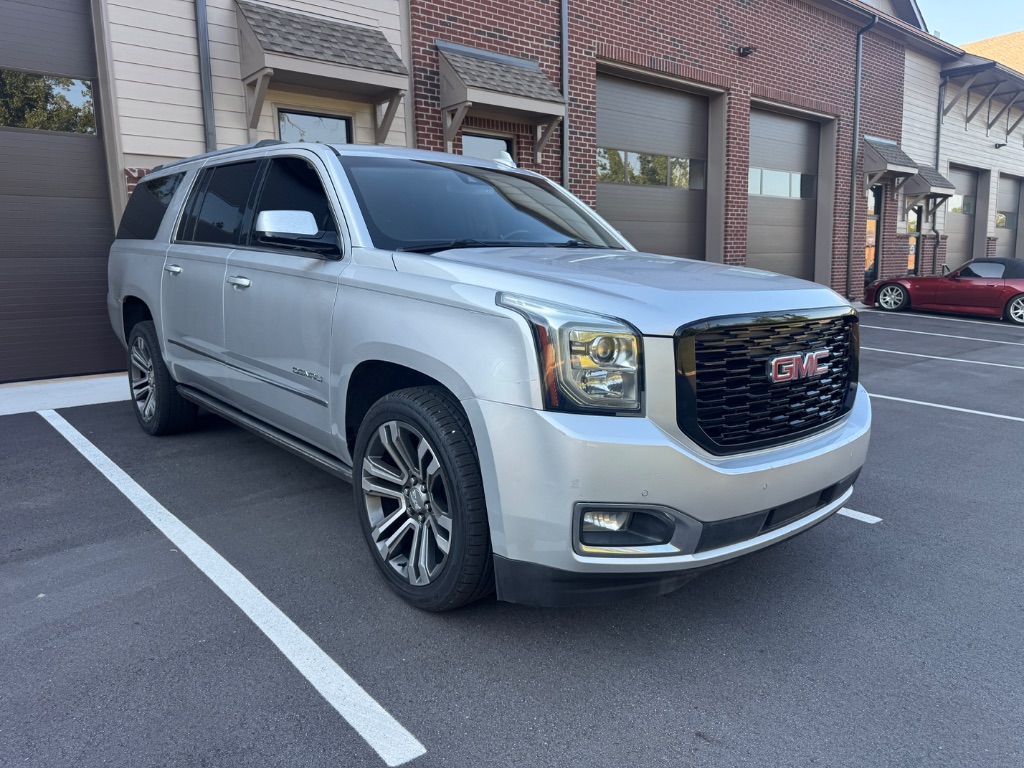 2020 GMC Yukon XL Denali - Photo 7