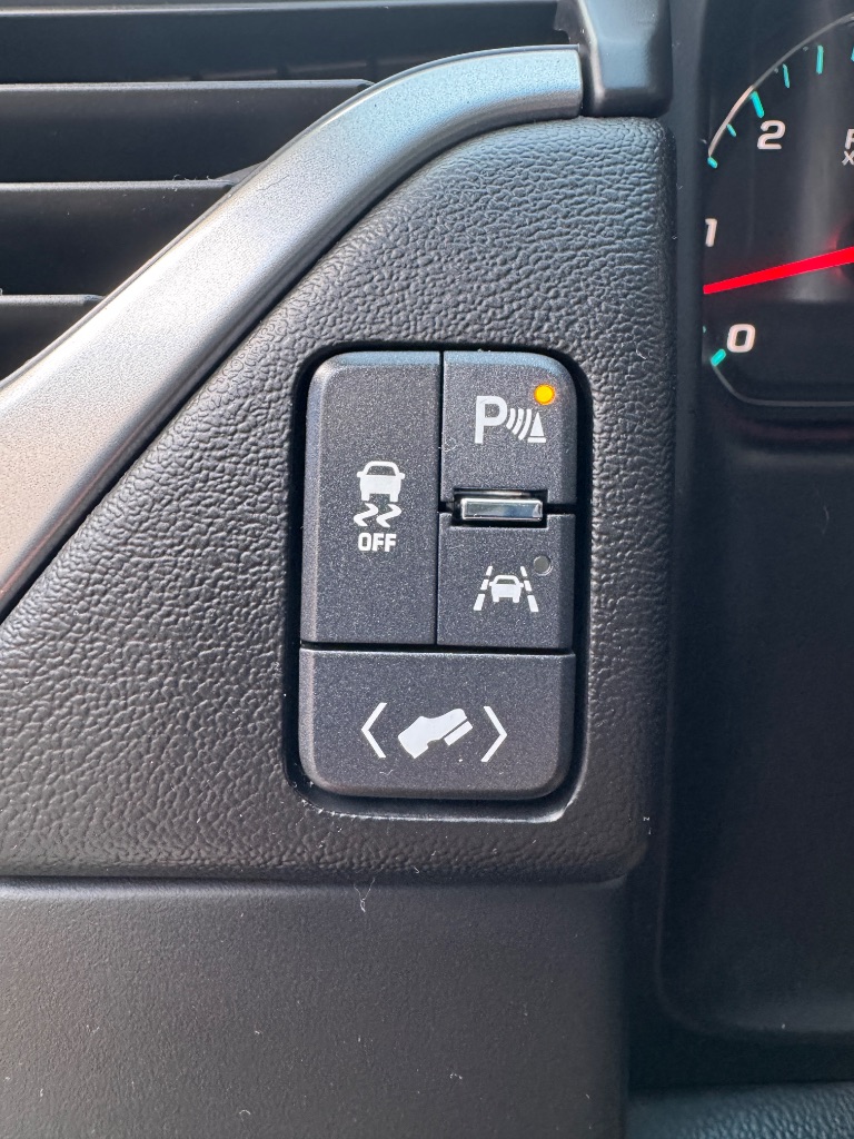 2016 Chevrolet Tahoe LTZ - Photo 27